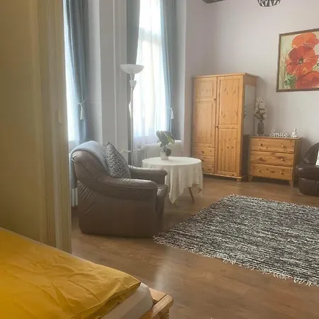 Relax Apartman Tapolca Exterior photo